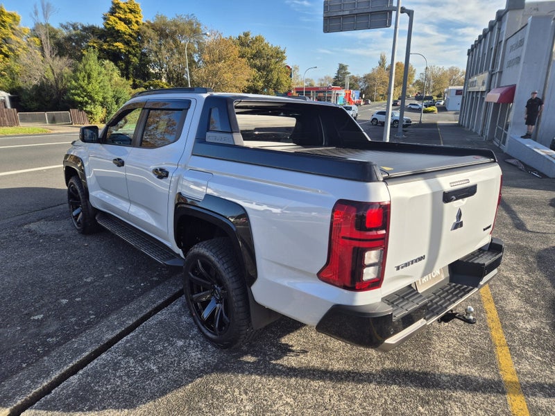 2025 Mitsubishi Triton VRX 4WD - PIAKO FIELDAYS... image 5