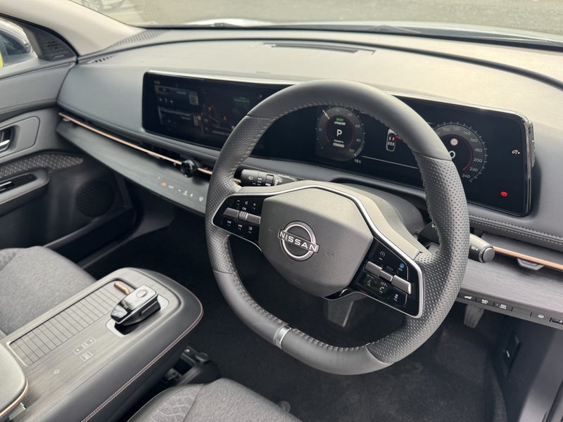 2025 Nissan Ariya Advance 63Kwh/Ev image 2