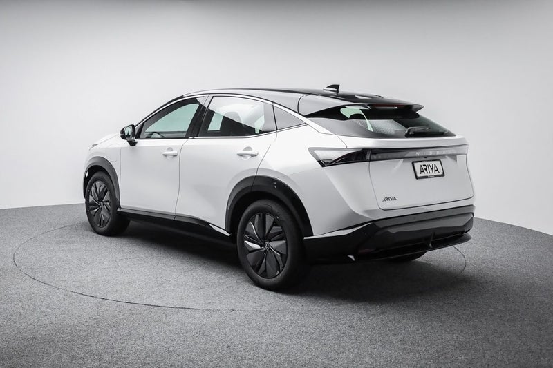 2025 Nissan Ariya Engage 63Kwh/Ev image 3