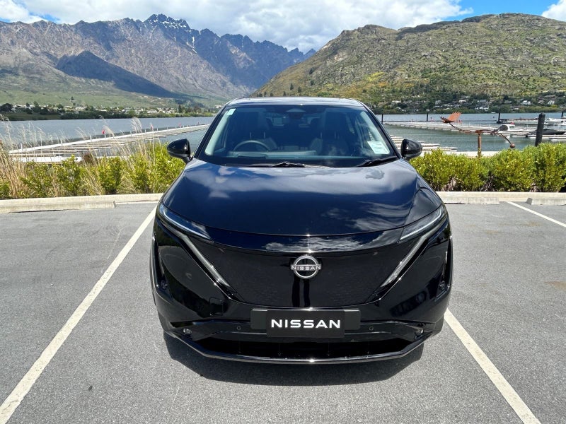 2025 Nissan Ariya EVOLVE image 3