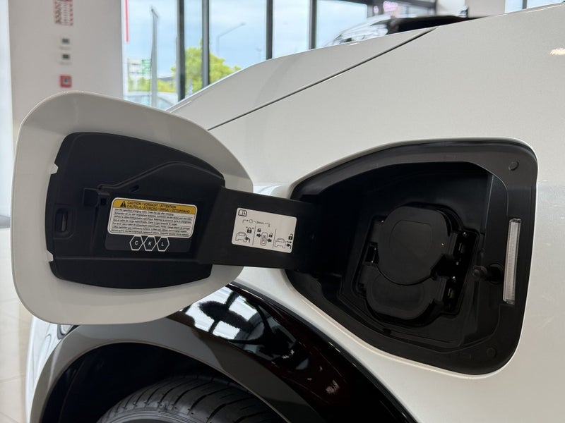2025 Nissan Ariya Evolve 87Kwh EV | AWD | PREMI... image 5