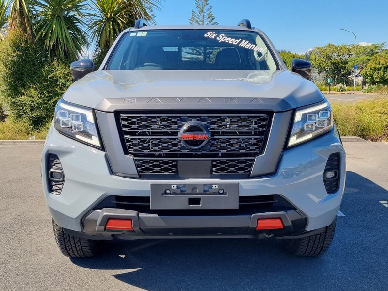 2025 Nissan Navara Pro-4X 2.3D/4WD/6Mt image 2