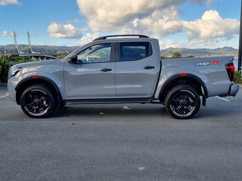2025 Nissan Navara PRO-4X 2.3D 4WD 7 AUTO image 5