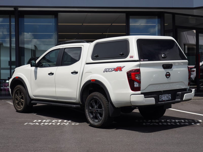 2025 Nissan Navara Pro-4X 2.3D 4WD 7A Utility image 2