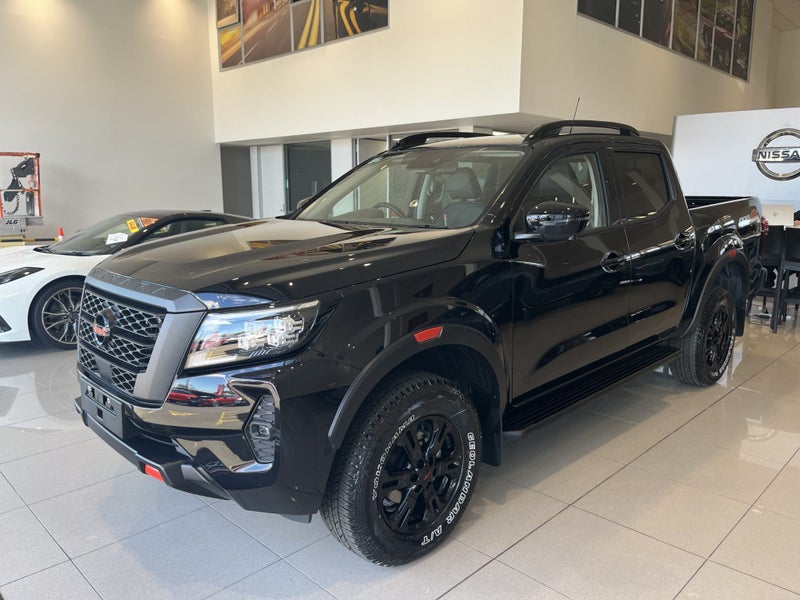 2025 Nissan Navara Pro-4X 2.3D/4Wd/7At image 3