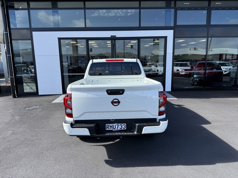2025 Nissan Navara PRO-4X 2.3D/4WD/7AT image 4