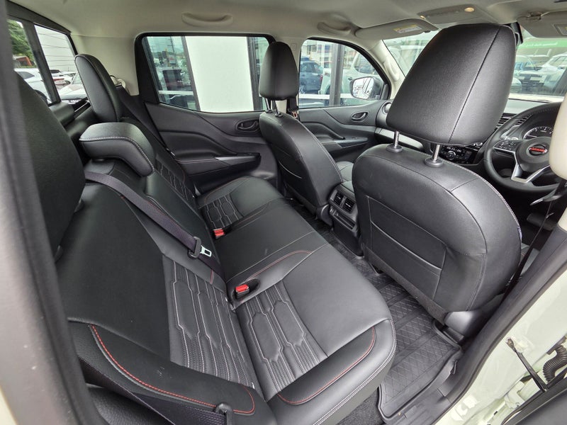 2025 Nissan Navara PRO-4X 2.3D/4WD/7AT image 4