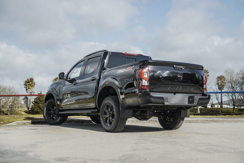 2025 Nissan Navara Pro-4X 2.3D 4WD AUTO image 3