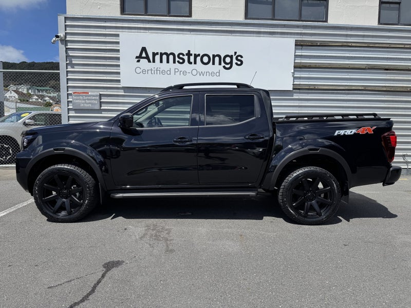 2025 Nissan Navara PRO-4X 2.3L Diesel 4WD image 3