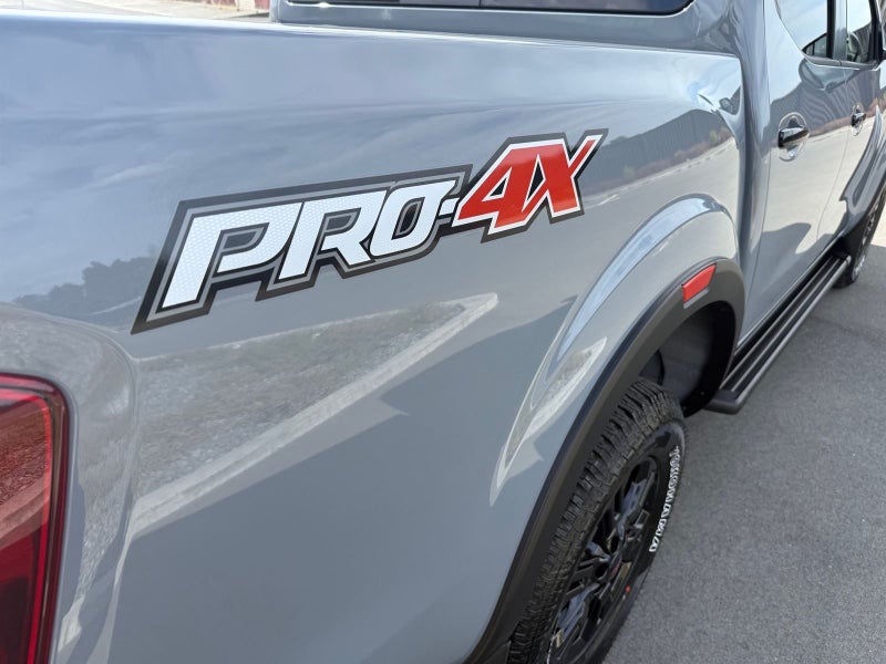 2025 Nissan Navara PRO-4X 4WD 2.3 Double Cab 7Auto image 3