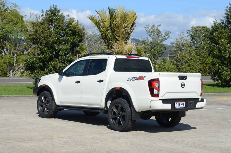 2025 Nissan Navara PRO-4X 4WD image 3