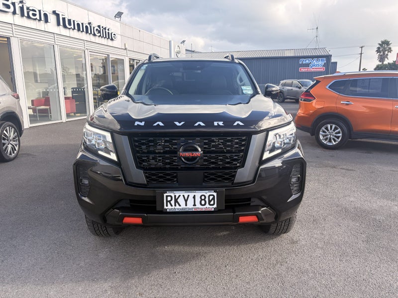 2025 Nissan Navara PRO-4X 4WD Auto image 2