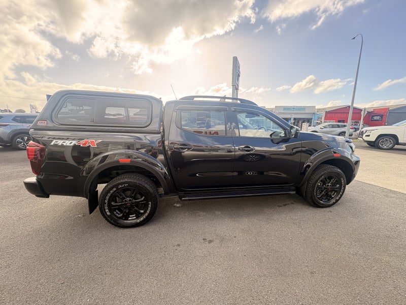 2025 Nissan Navara PRO-4X 4WD Auto image 3