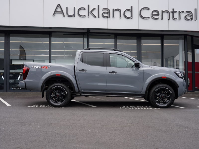 2025 Nissan Navara Pro-4X 4WD Dual Cab 2.3D 6M... image 3