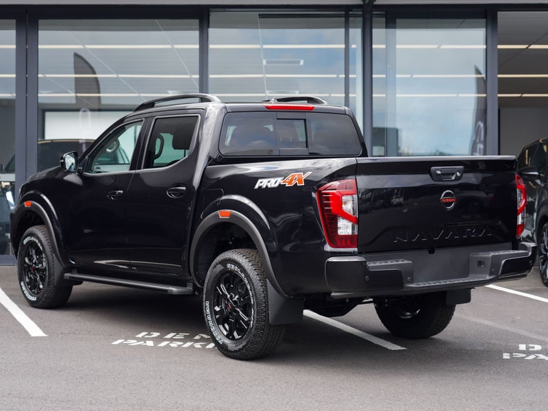 2025 Nissan Navara Pro-4X 4WD Dual Cab 2.3D 6M... image 2