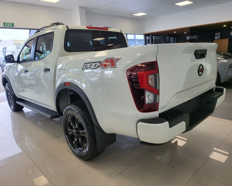 2025 Nissan Navara PRO-4X image 4