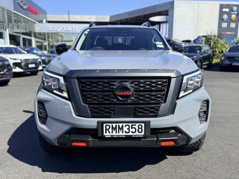 2025 Nissan Navara PRO-4X BLACK EDITION 4WD AUT... image 4