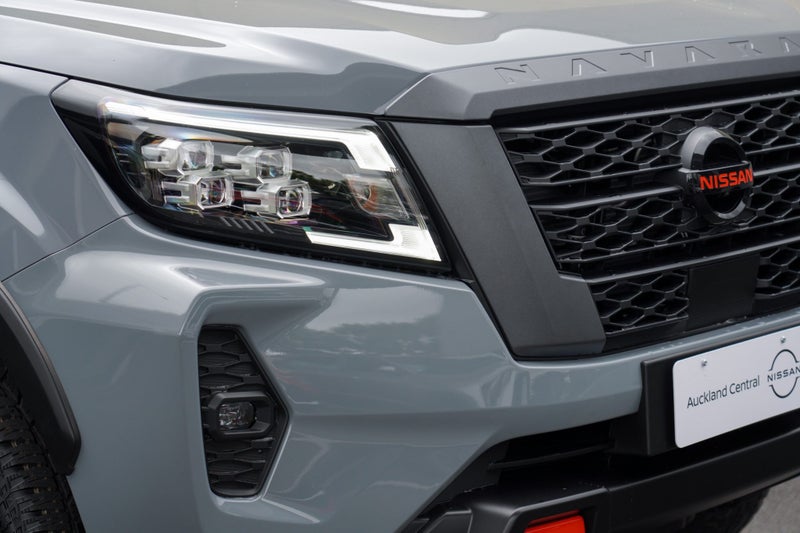 2025 Nissan Navara Pro-X 4WD 2.3D 4Dr Ute image 4