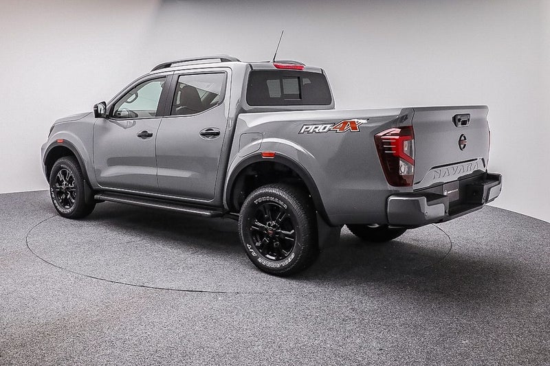 2025 Nissan Navara PRO4X 4WD D/C Auto image 5