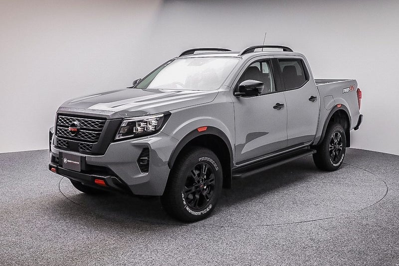 2025 Nissan Navara PRO4X 4WD D/C Auto image 3