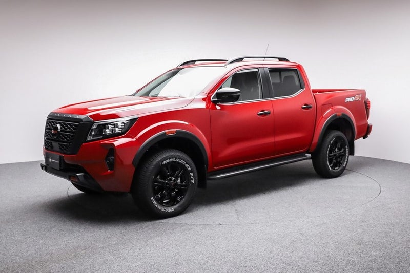 2025 Nissan Navara PRO4X 4WD D/C Auto image 3