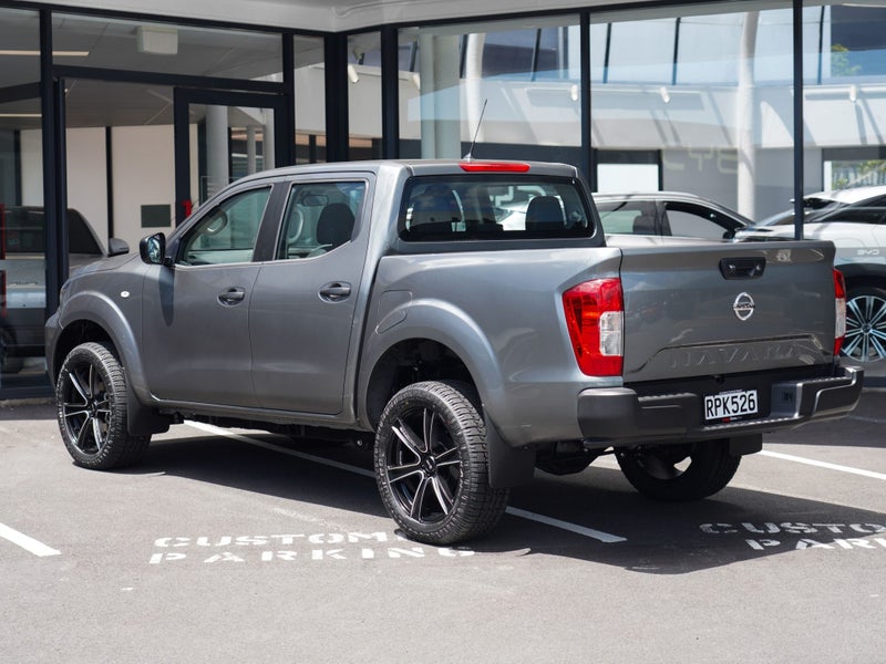 2025 Nissan Navara SL 2.3D 4WD 7A 4Dr Ute image 2