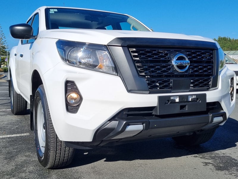 2025 Nissan Navara SL 2.3Diesel/6 Speed Manual image 4