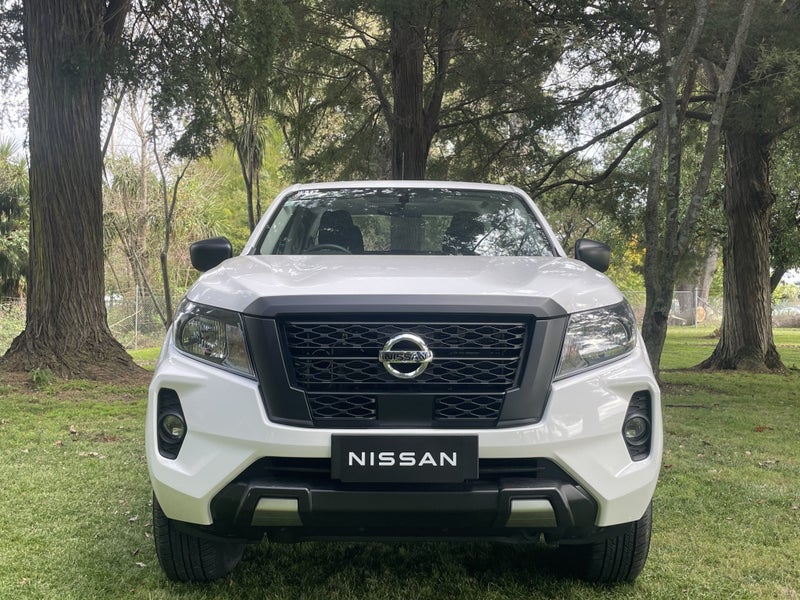 2025 Nissan Navara SL 4WD DOUBLE CAB AUTO image 2