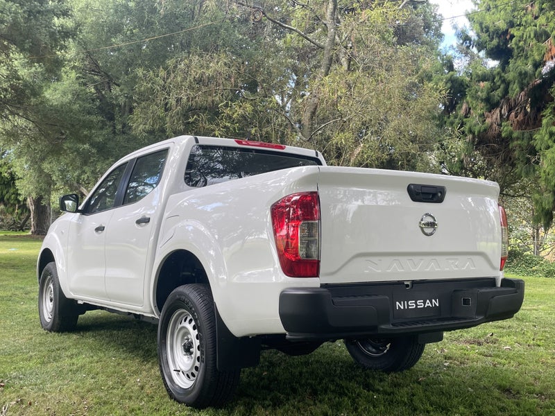 2025 Nissan Navara SL 4WD DOUBLE CAB AUTO image 4