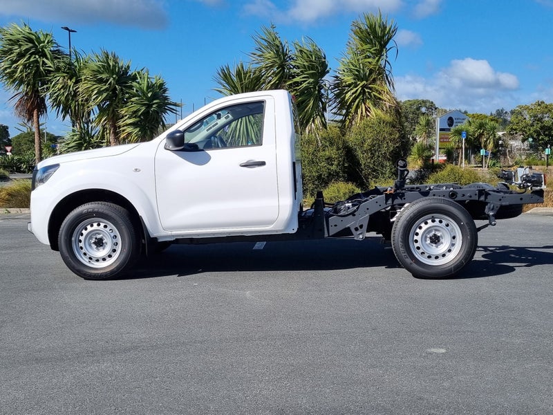 2025 Nissan Navara SL S/Cab 2.3 Diesel/7Sp Auto image 4