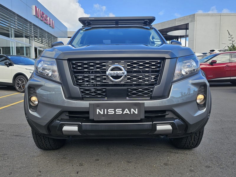 2025 Nissan Navara SL X-TERRAIN image 2