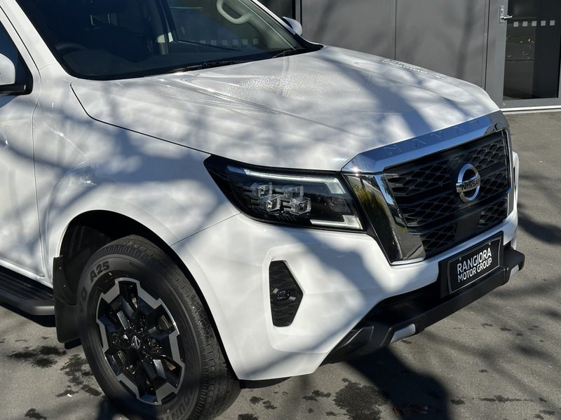 2025 Nissan Navara St-X 2.3D/4Wd/7At - image 5