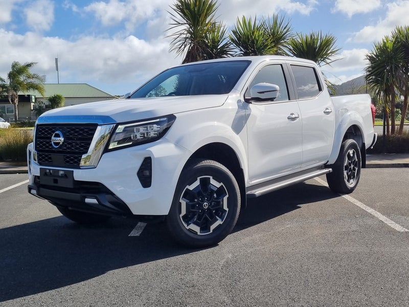 2025 Nissan Navara St-X 2.3D/4Wd/7At image 3