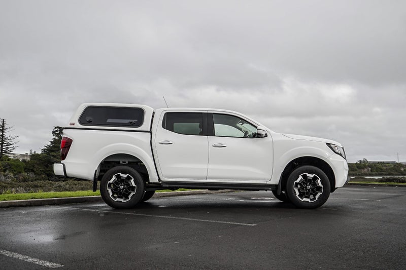 2025 Nissan Navara ST-X 2.3D/4Wd/7At image 3