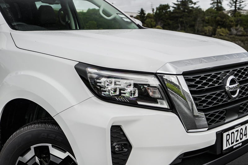 2025 Nissan Navara ST-X 2.3D/4Wd/7At image 5