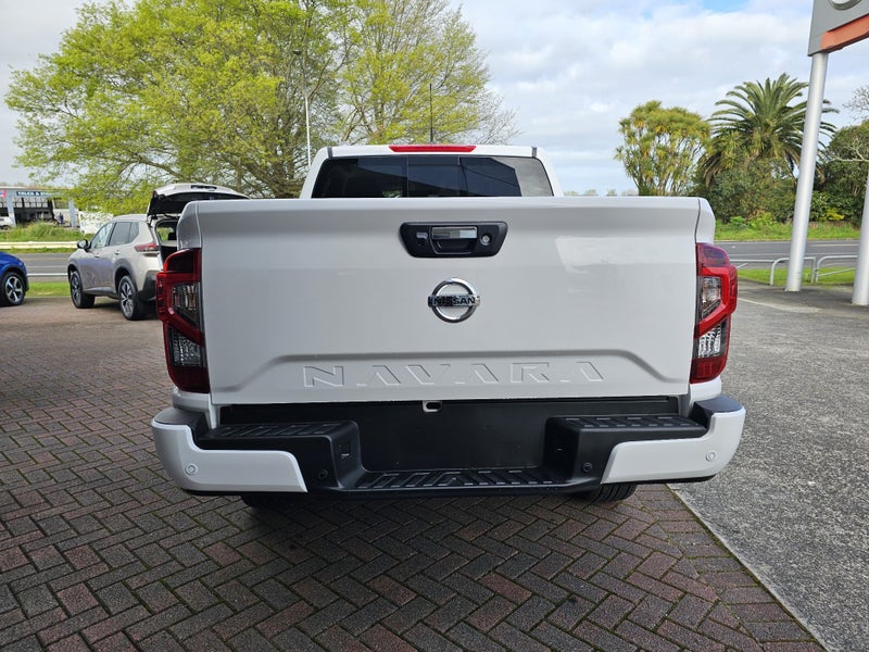 2025 Nissan Navara ST-X 4WD/4x4 image 4