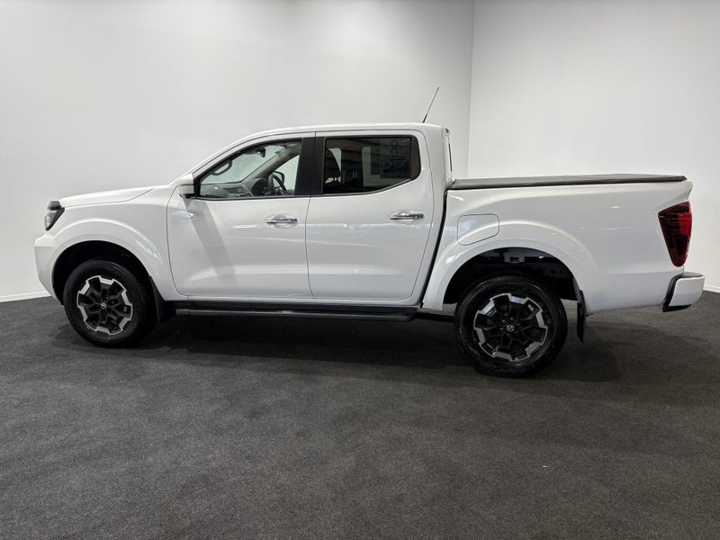 2025 Nissan Navara ST-X 4WD D/C A image 4