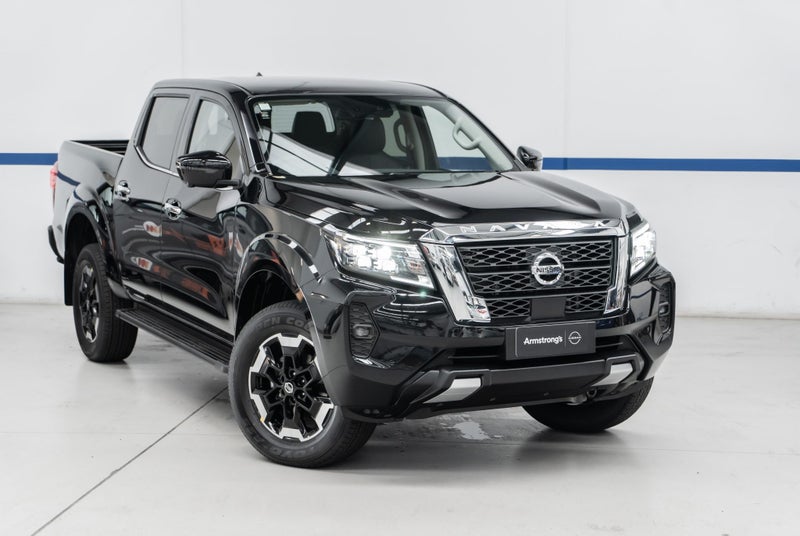 2025 Nissan Navara ST-X 4WD TOP SPEC image 4
