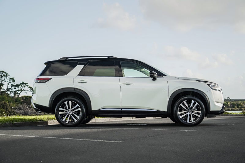 2025 Nissan Pathfinder Ti-L 3.5P/4Wd/9At image 4