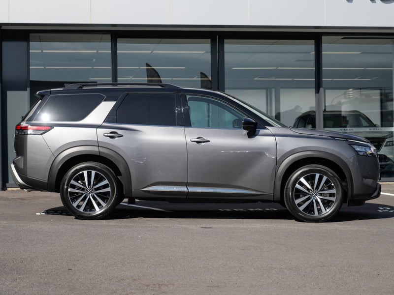 2025 Nissan Pathfinder TI-L 4X4 5Dr Wagon image 3