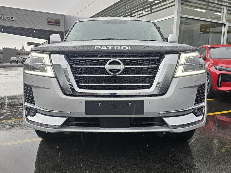 2025 Nissan Patrol TI-L 5.6L V8 image 3