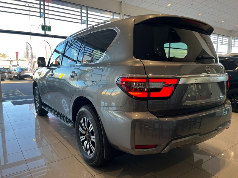 2025 Nissan Patrol Ti-L 5.6P/4Wd/7At image 5