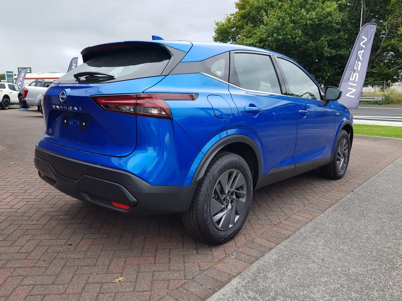 2025 Nissan Qashqai ST image 3
