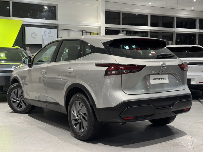 2025 Nissan Qashqai St 1.3 image 3