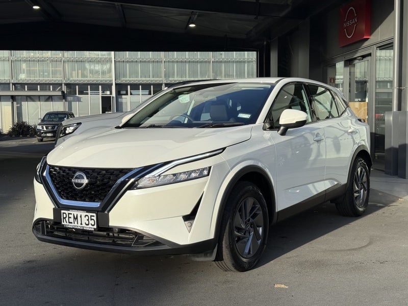 2025 Nissan Qashqai ST 1.3L Turbo Petrol image 2