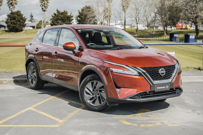 2025 Nissan Qashqai ST 1.3LT FUEL SAVER image 1