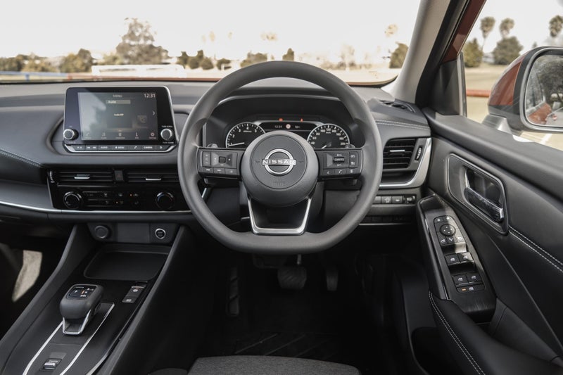 2025 Nissan Qashqai ST 1.3LT FUEL SAVER image 2