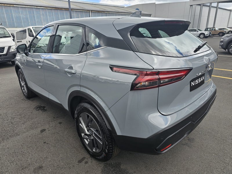 2025 Nissan Qashqai ST 1.3PT image 5