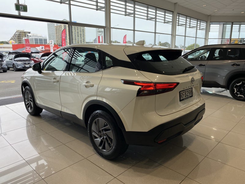 2025 Nissan Qashqai St 1.3Pt/6Cvt image 5