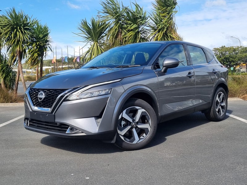 2025 Nissan Qashqai St-L 1.3 Petrol / CVT image 3